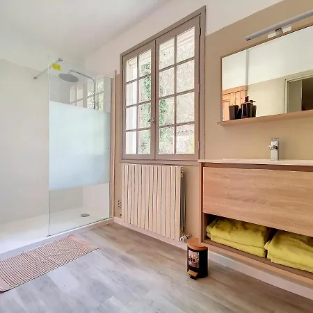 Partage Des Eaux Sur La Sorgue Apartment L'Isle-sur-la-Sorgue